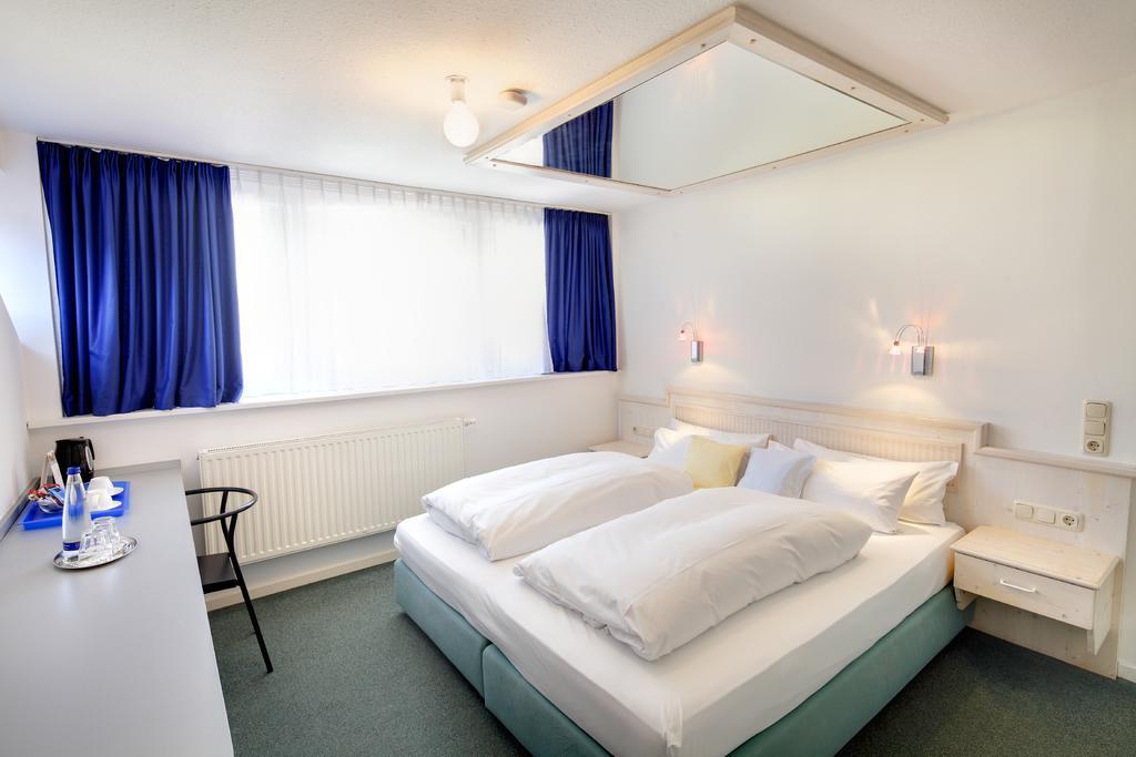 Hotel Kleiner Koenig Schwangau Kültér fotó