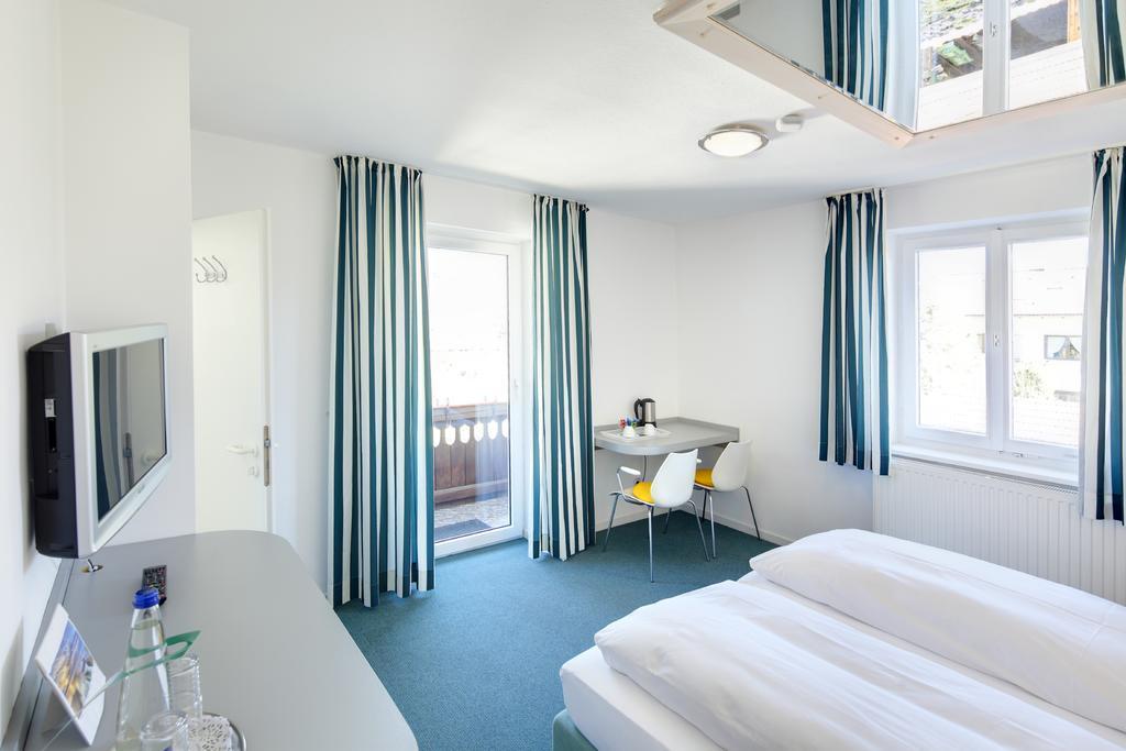 Hotel Kleiner Koenig Schwangau Kültér fotó