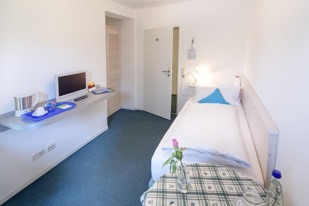 Hotel Kleiner Koenig Schwangau Kültér fotó